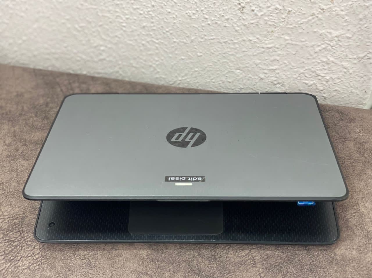 Hp probook x360  Intel Celeron  128 gb SSD